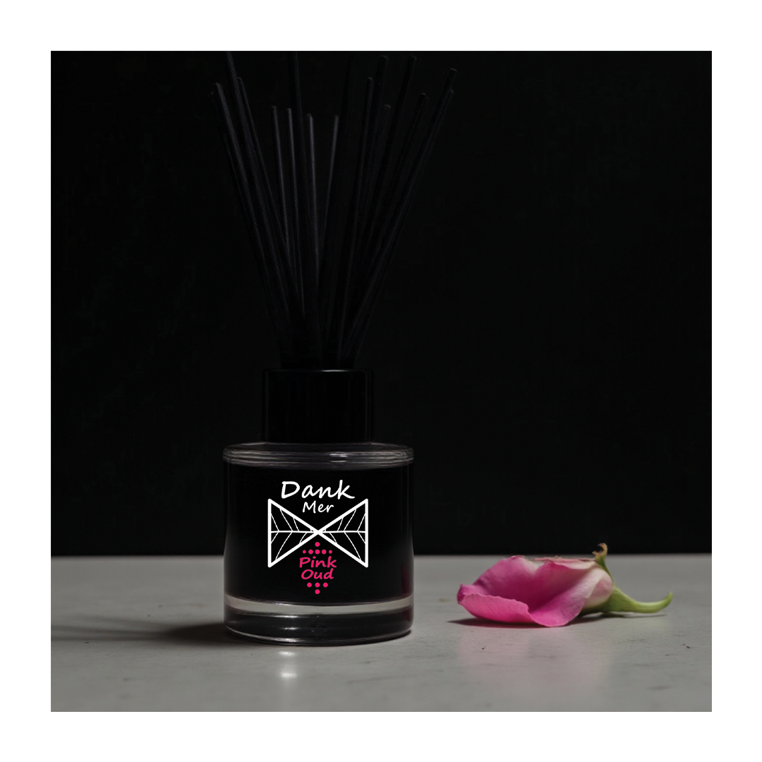 🌸 Pink Oud Reed Diffuser – Luxurious Floral & Smoky Home Fragrance 🌸