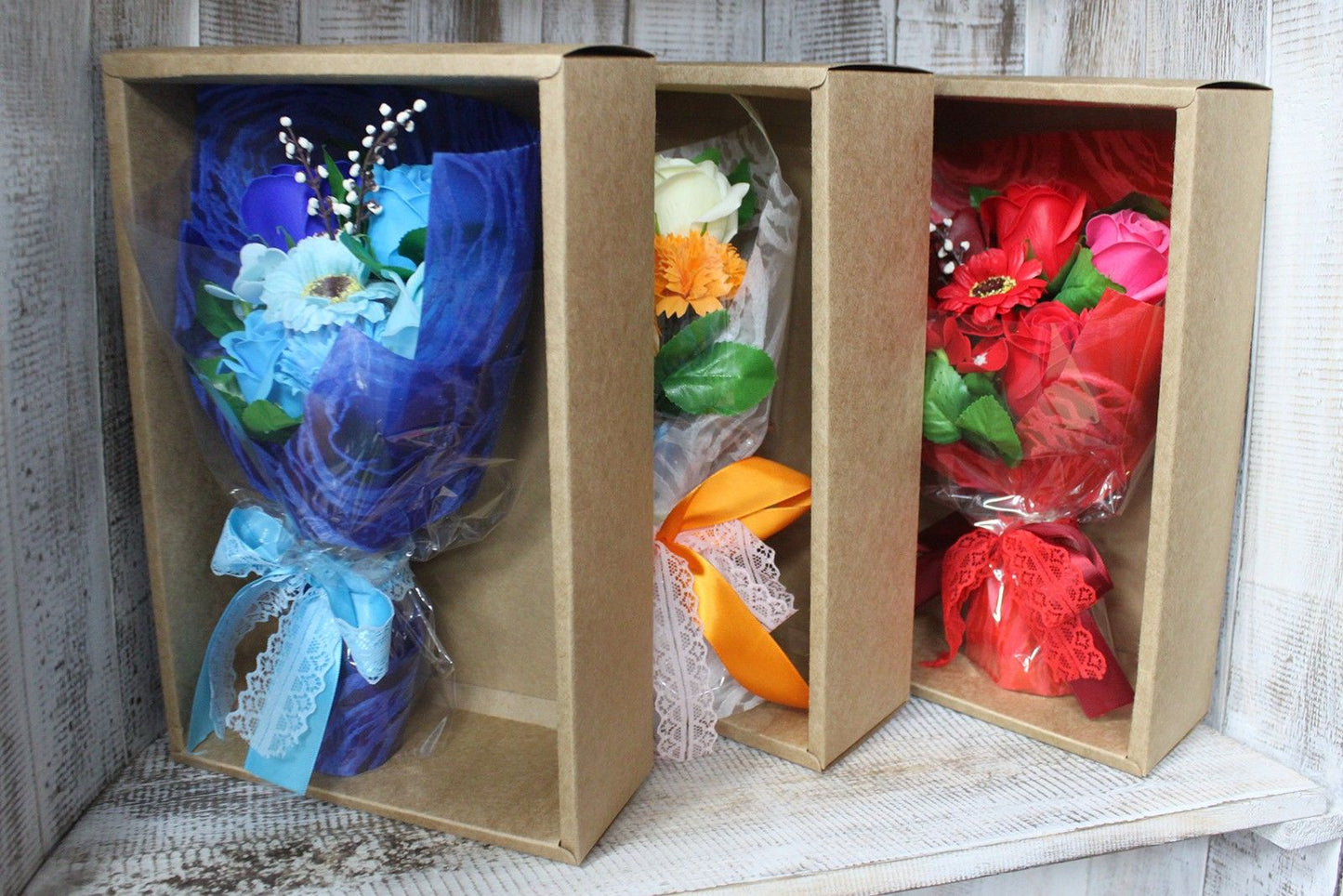 Boxed Hand Soap Flower Bouquet – Orange 🌼🧡 (Scented Soap Roses & Carnations)
