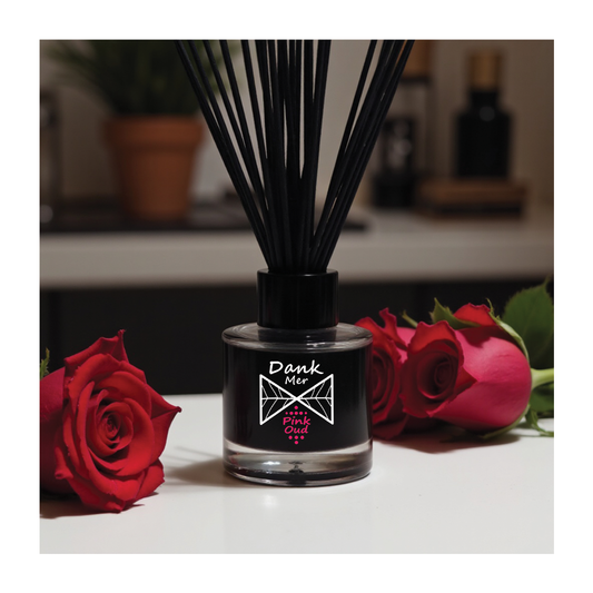 🌸 Pink Oud Reed Diffuser – Luxurious Floral & Smoky Home Fragrance 🌸