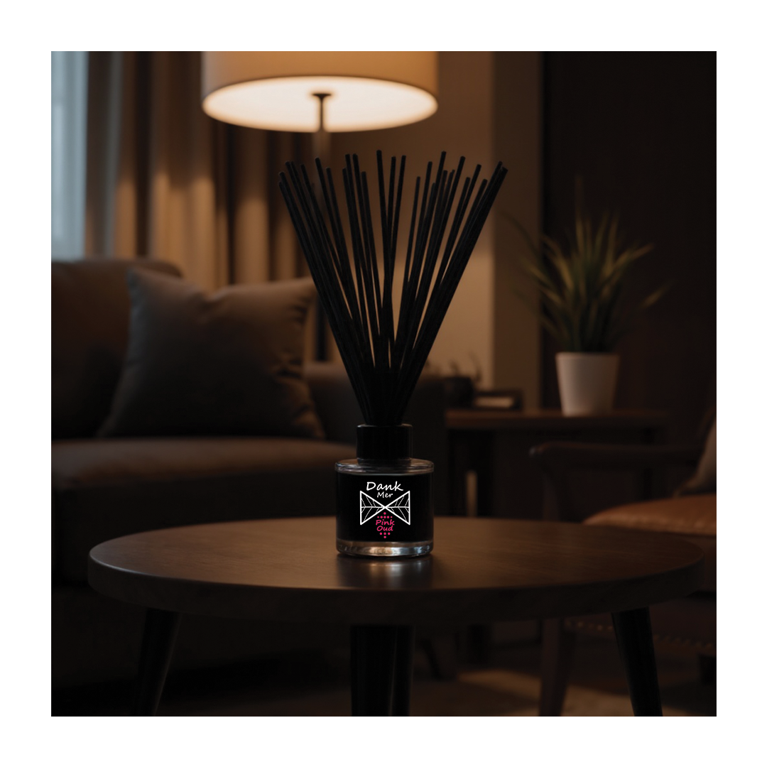 🌸 Pink Oud Reed Diffuser – Luxurious Floral & Smoky Home Fragrance 🌸