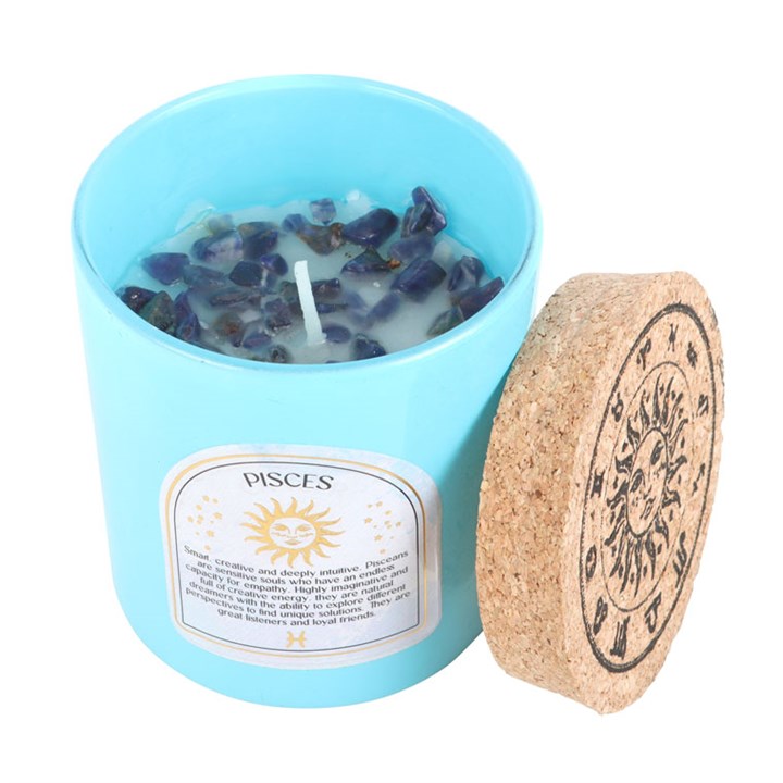 🌊 Pisces Gardenia Gemstone Zodiac Candle ♓ – Sodalite Crystal Energy for Serenity & Insight 🌸