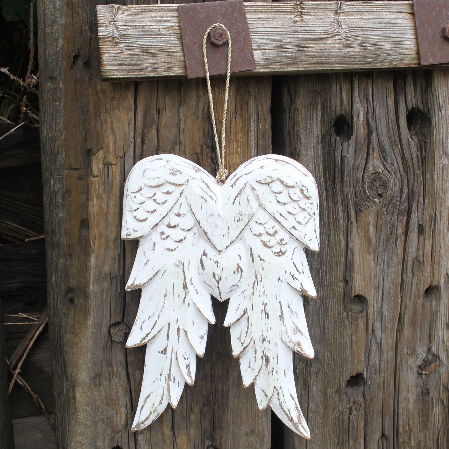 ✨ Hand Crafted Double Angel Wing – 31cm | Distressed White Wooden Wall Décor 👼🏻