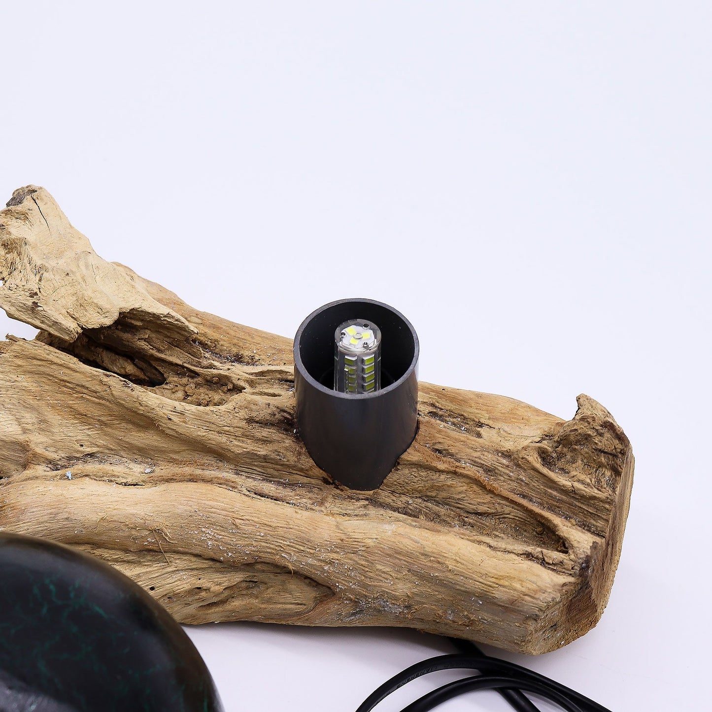 Emerald Crackle DriftGlow Lamp 🌿✨ – Handmade Indonesian Driftwood Ambient Light