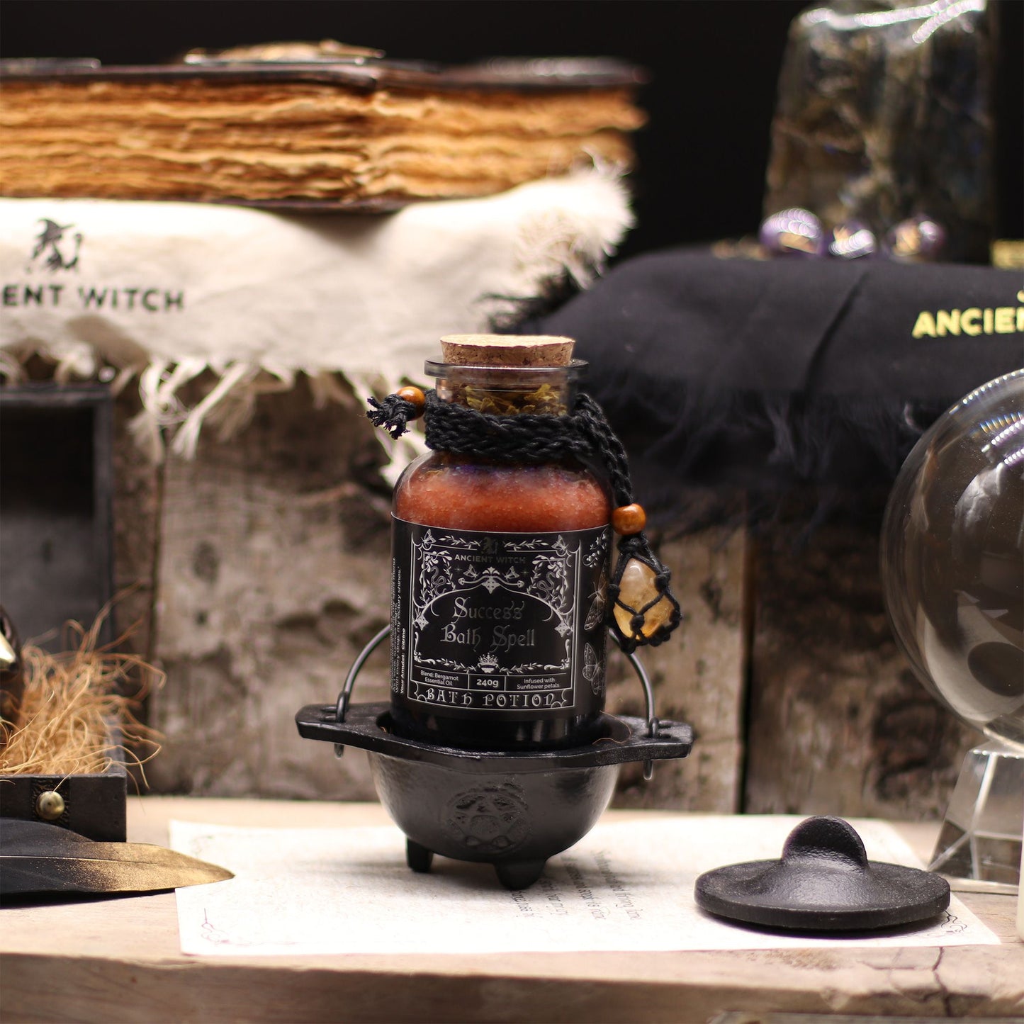 ✨ Ancient Witch Bath Spell Potion & Citrine Crystal Amulet – Success ✨ Manifest Confidence • Attract Prosperity • Awaken Your Inner Power