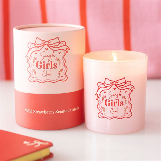 Bougie Fraise des bois du club des filles célibataires